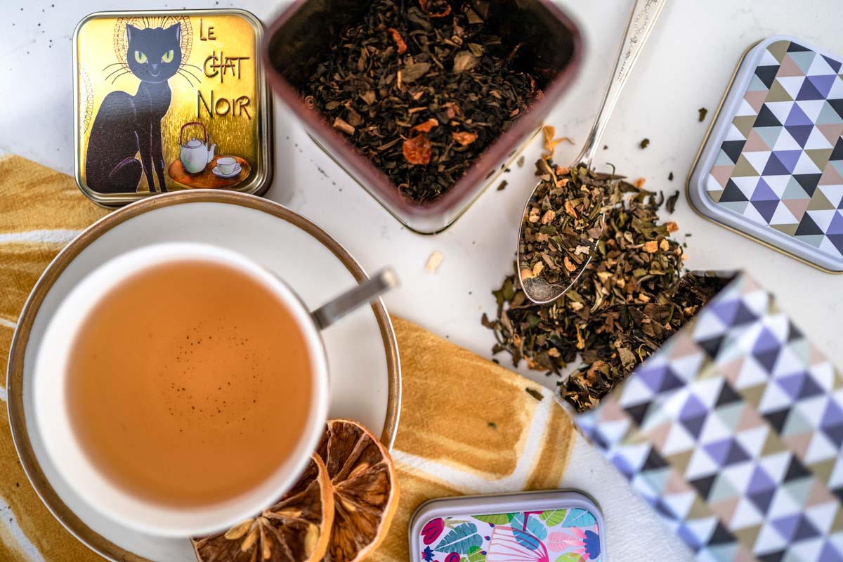 5 Reasons to Use Storage Containers - Tea Caddies Or Tins To Store Tea  Leaves – Tea Culture of the World