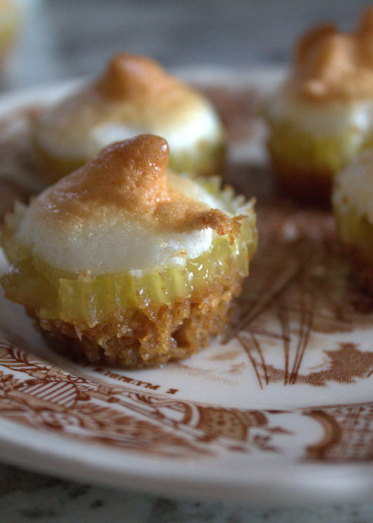 Sweet + Citrusy Lemon Meringue Bites