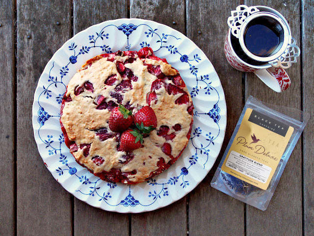 Old Fashioned Strawberry Buckle Cake