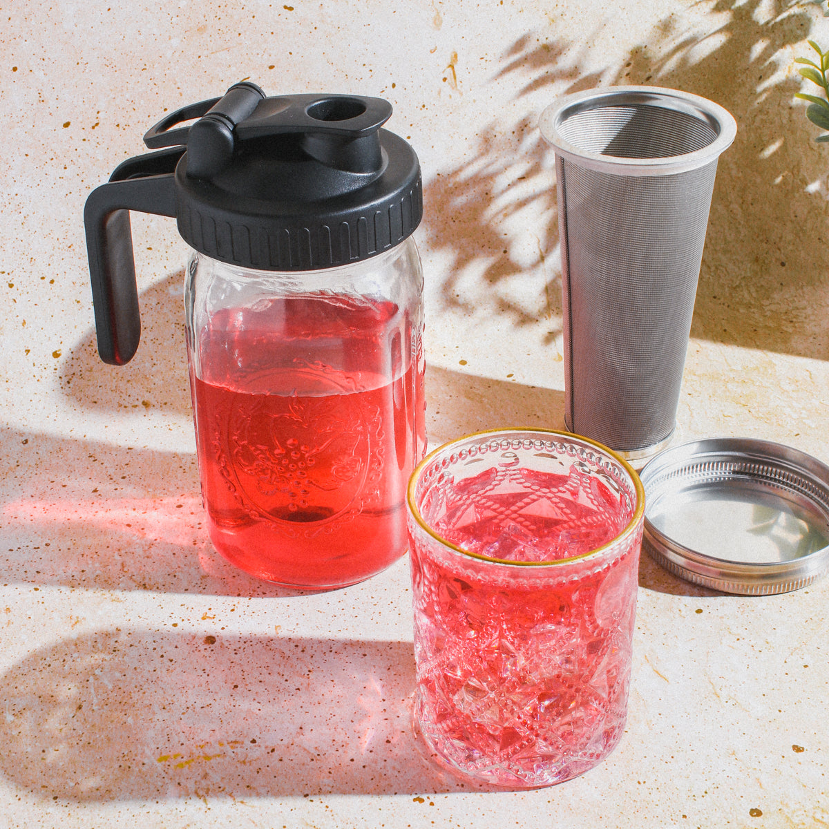 Iced Tea Pitcher with Difuser (32 oz.)