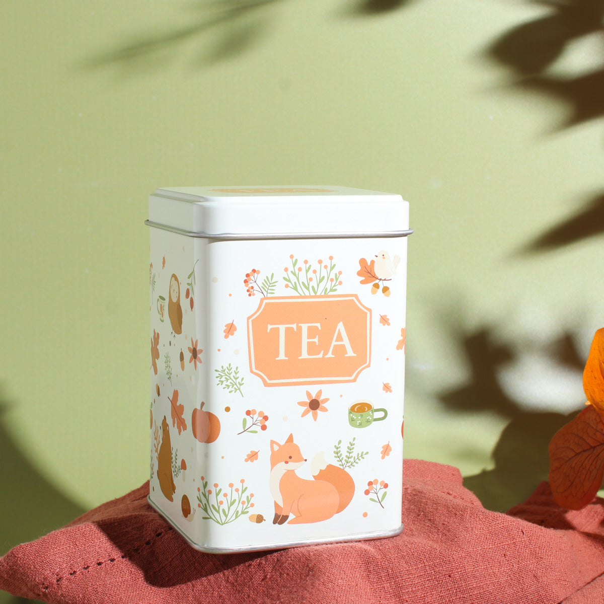 Woodland Warmth Tea Tin (Holds 1-2 oz Tea)